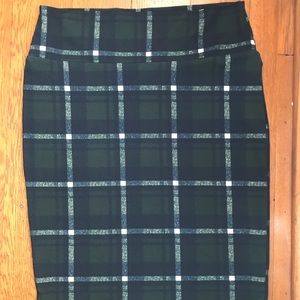 NWOT large plaid lularoe Cassie skirt